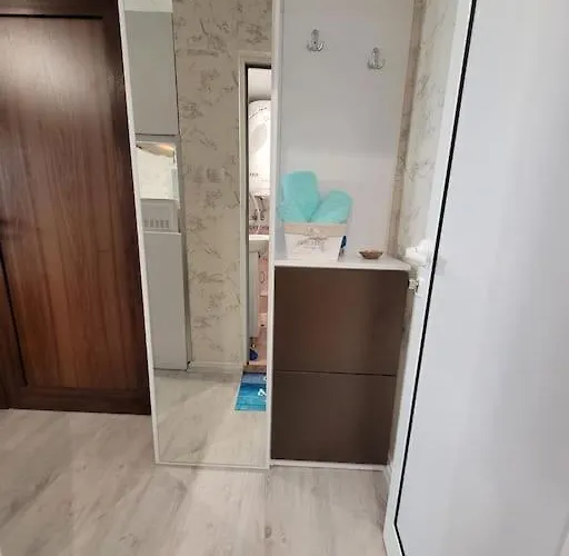 Centrally-located Near The Sea Garden Διαμέρισμα *